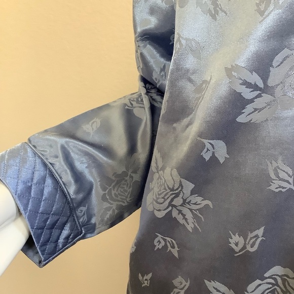 Claire's Rosie Silky Blue Floral Pajama Set - Picture 4 of 10